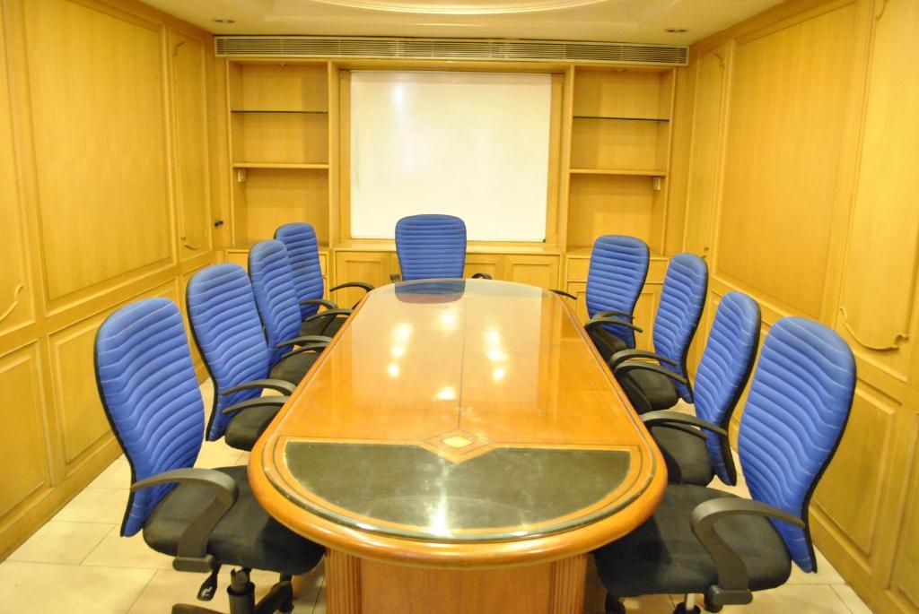 Hotel Daspalla Visakhapatnam Bagian luar foto