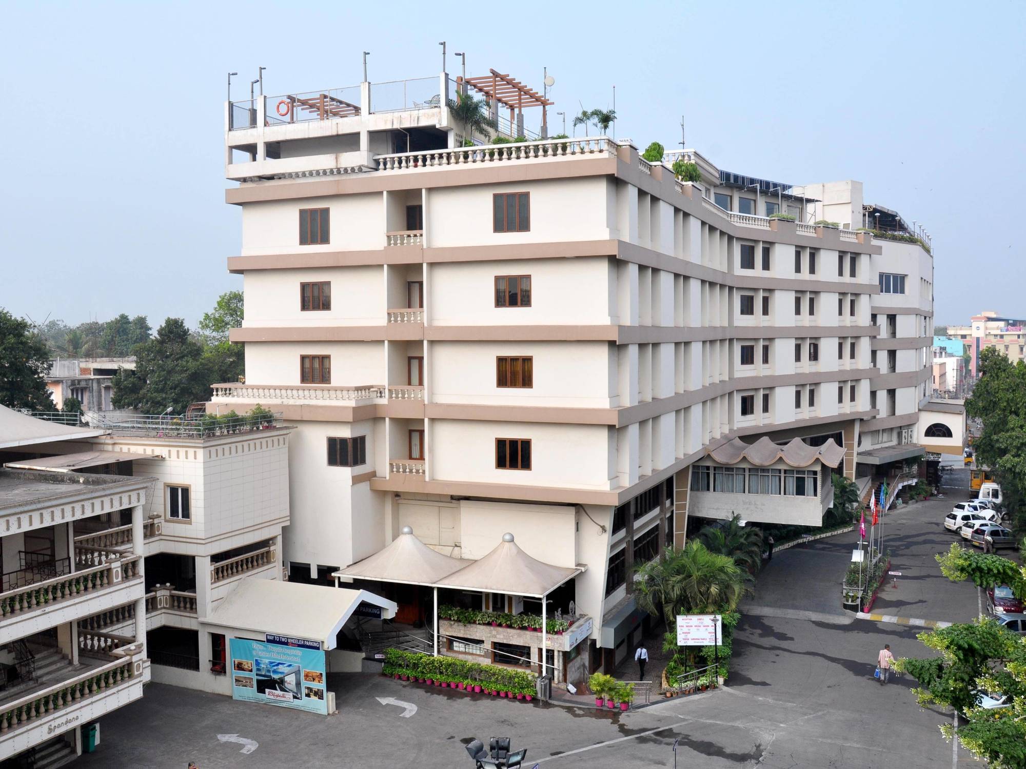 Hotel Daspalla Visakhapatnam Bagian luar foto