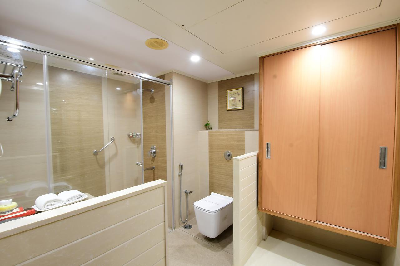 Hotel Daspalla Visakhapatnam Bagian luar foto