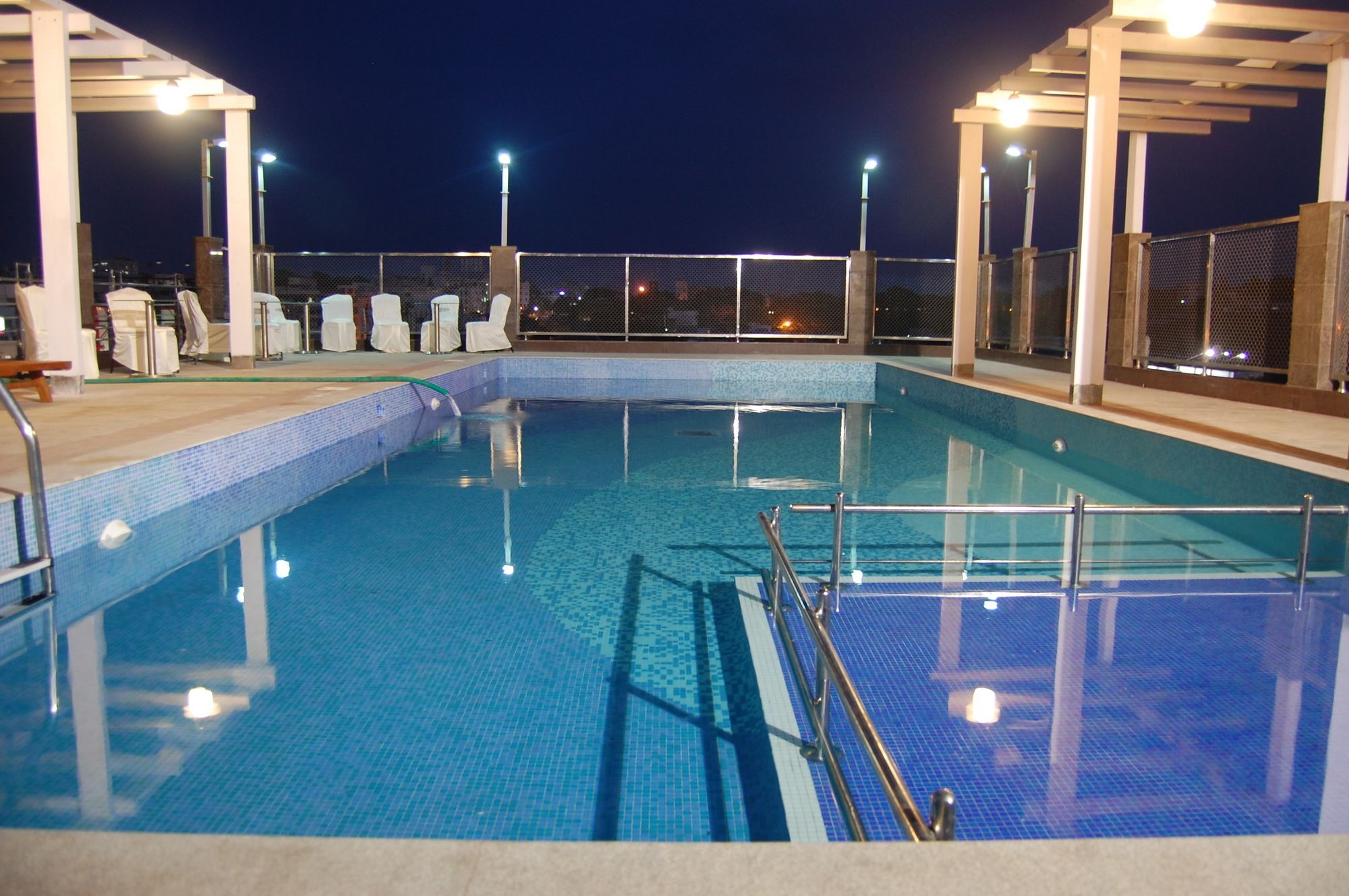 Hotel Daspalla Visakhapatnam Bagian luar foto